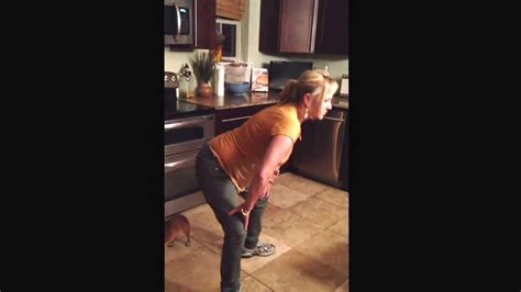 step mom twerk